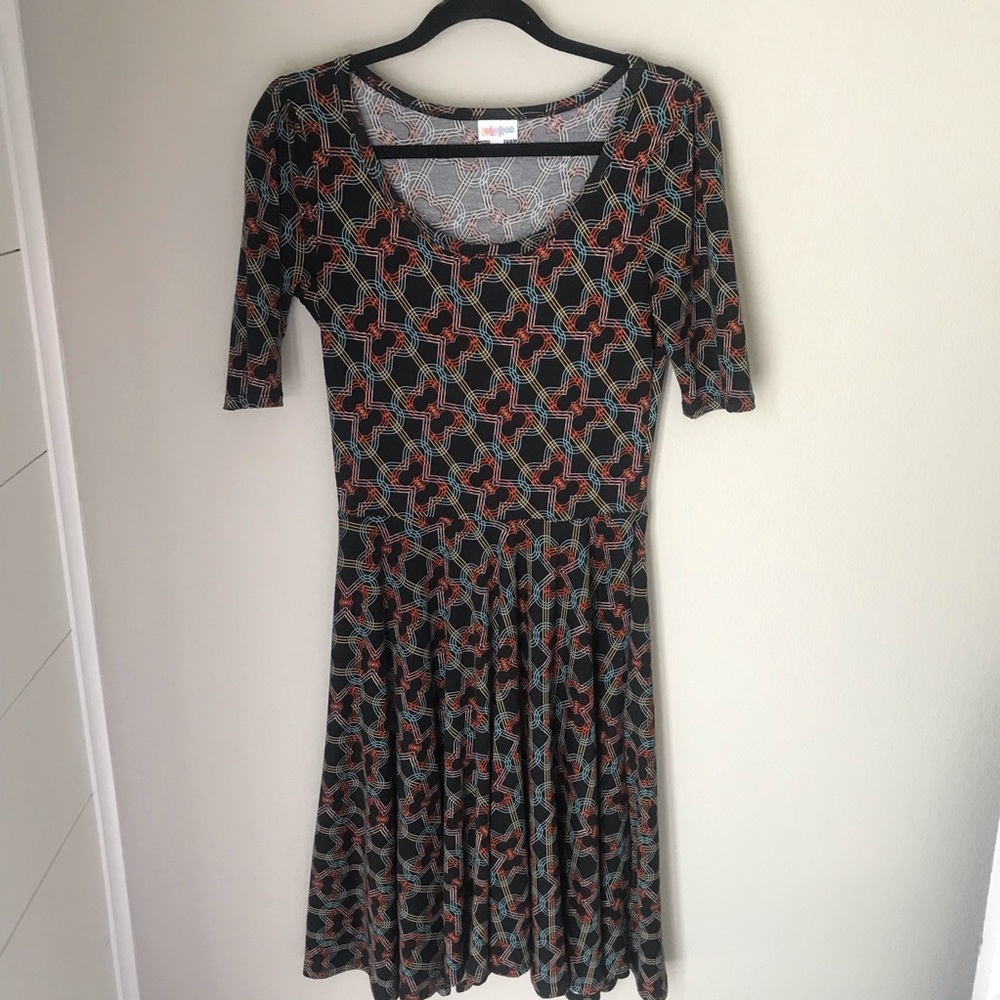 LulaRoe Nicole Dress Size Small